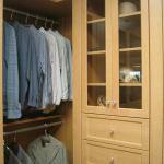 Maple_closet_system